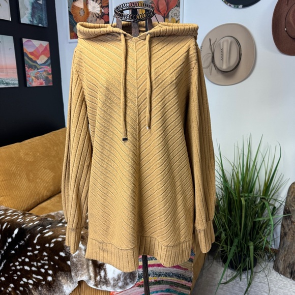 Nine West Tops - Nine West | Golden Lightweight Hoodie | M